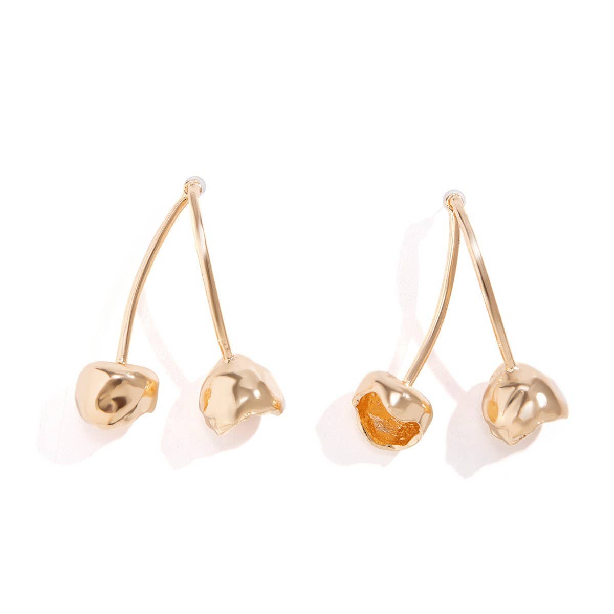 SWEET DOPAMINE ALLOY CHERRY FLOWER EARRINGS
