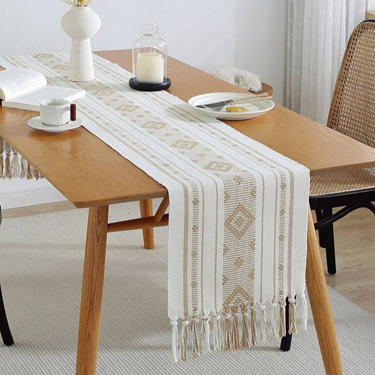 GEOMETRIC TASSEL HOLIDAY TABLE RUNNER