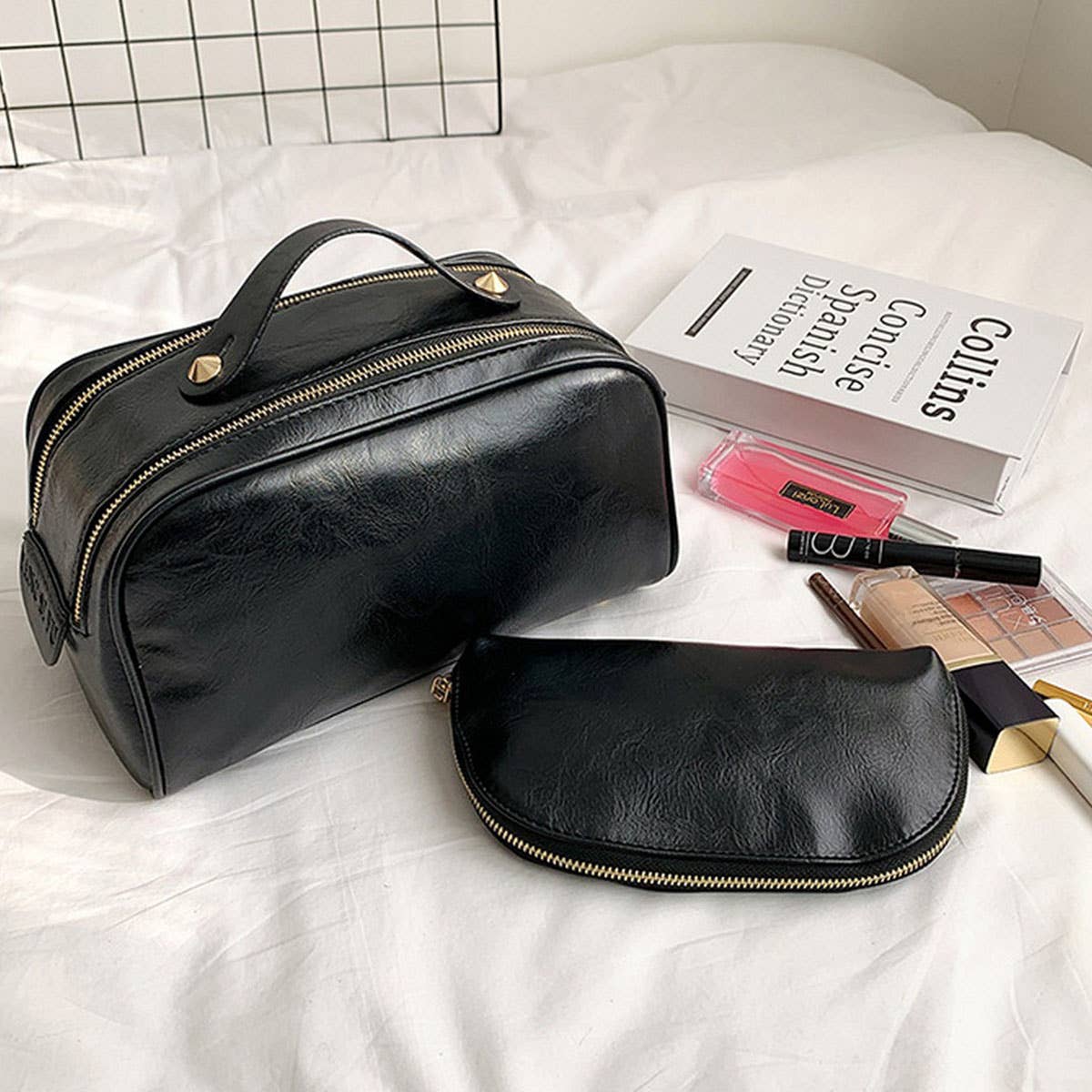 NEW LARGE CAPACITY MOTHER-AND-CHILD COSMETIC BAG_CWAB4490