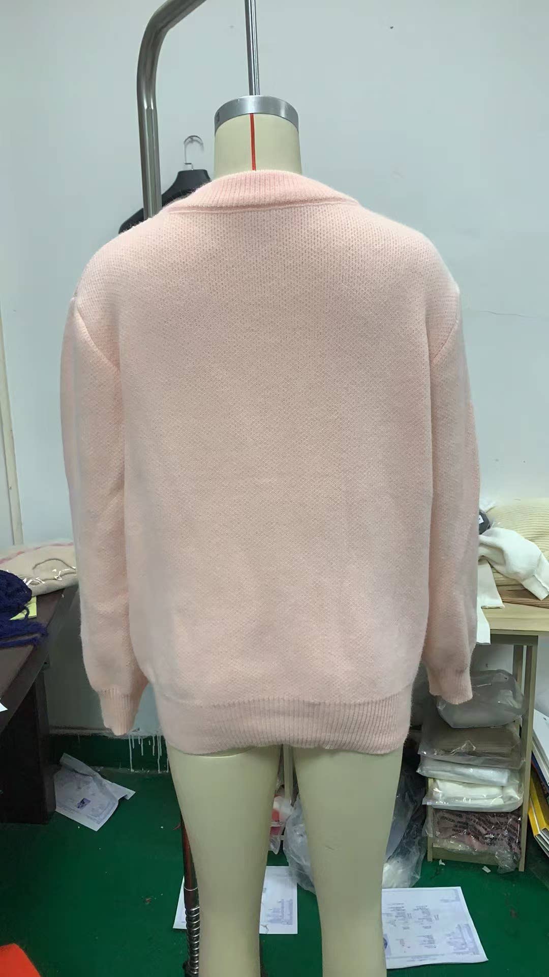 SOLID COLOR SWEET CREW-NECK PULLOVER SWEATER