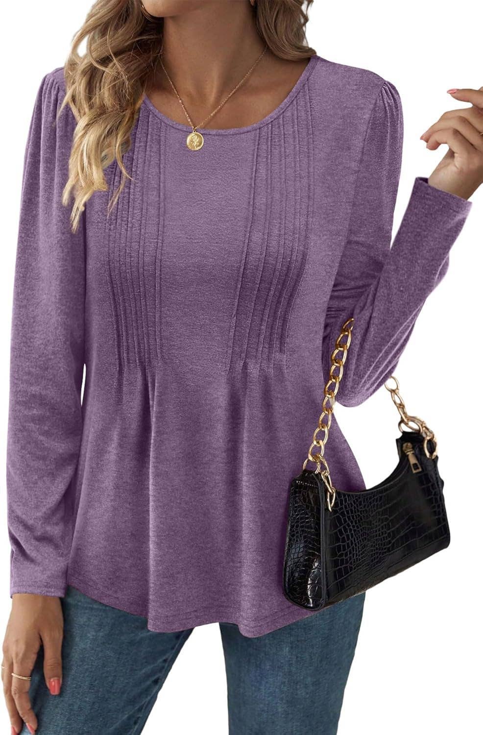 WEAR A SOLID COLOR CREW NECK LONG SLEEVE T-SHIRT