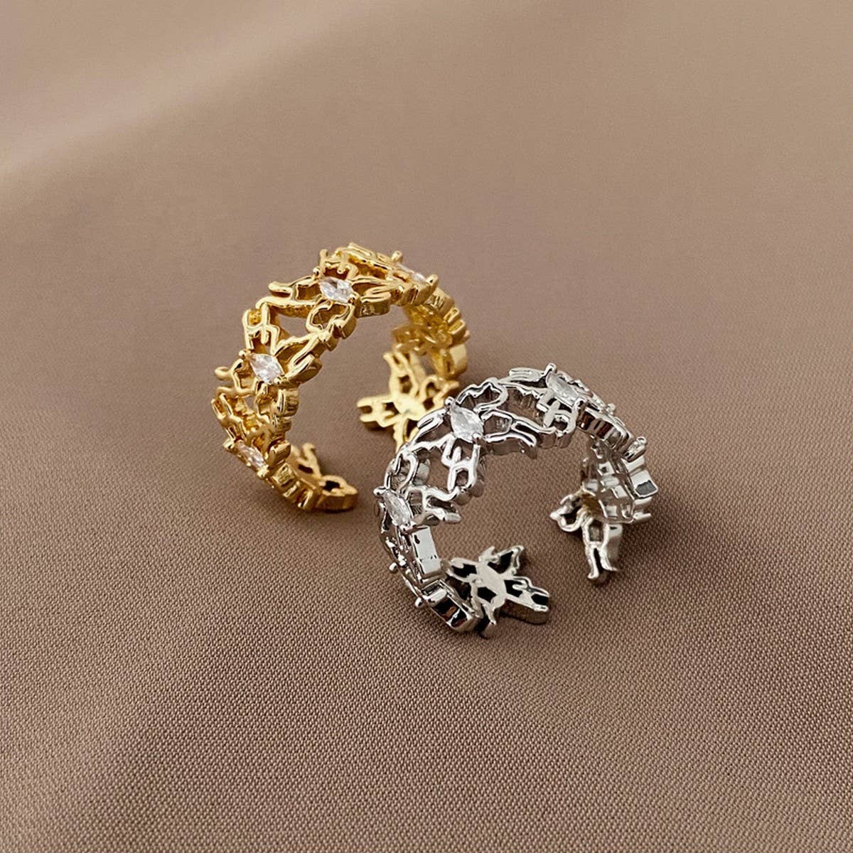 OPEN ADJUSTABLE BUTTERFLY HOLLOW RING FOR WOMEN_CWAJE3102