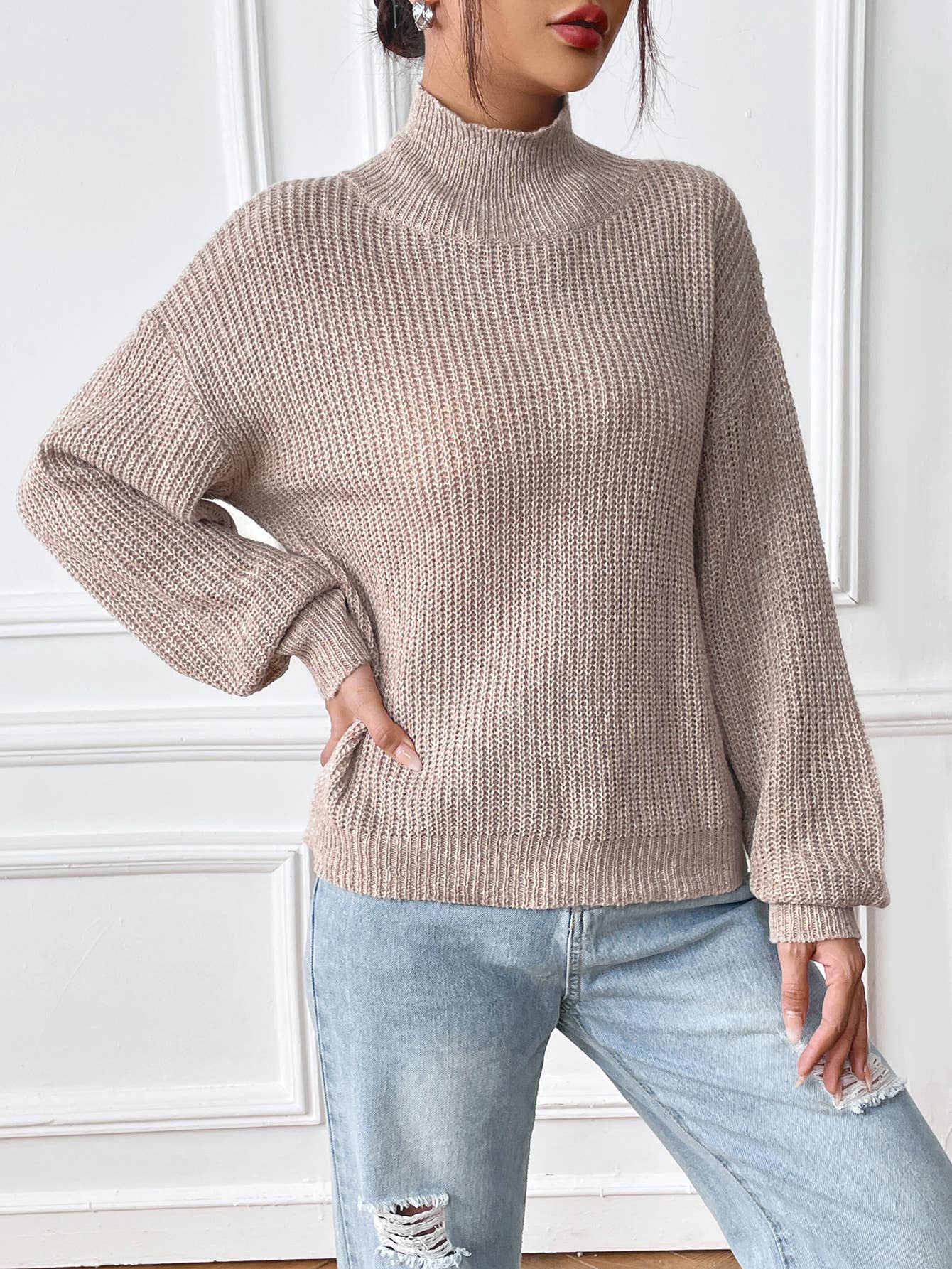 TURTLENECK PULLOVER WITH FLORAL FALL/WINTER BASE