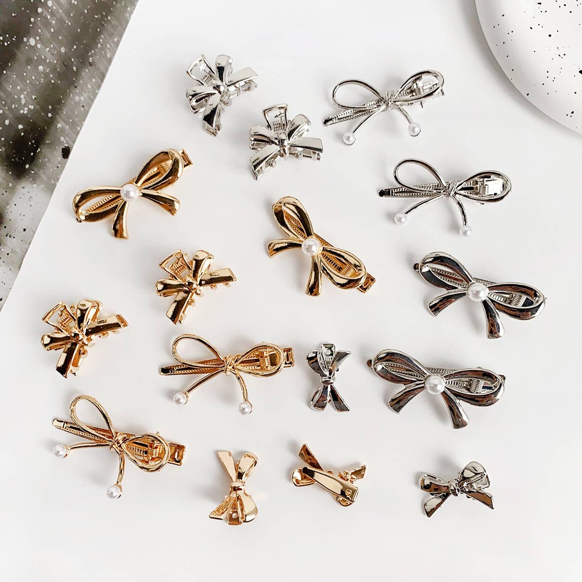 High-end and elegant bow alloy hair clips