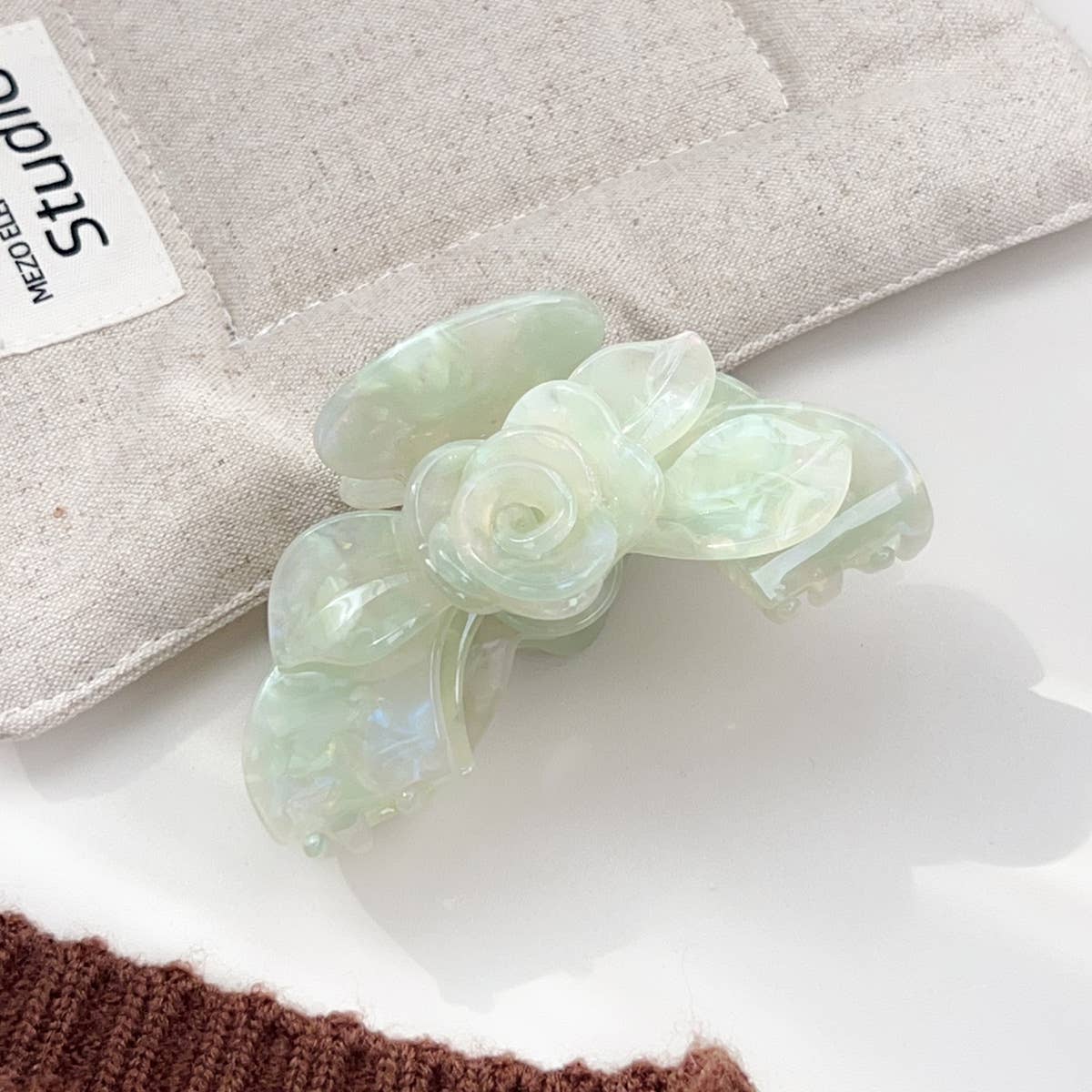 Acetic acid board flower hairpin tray hairpin