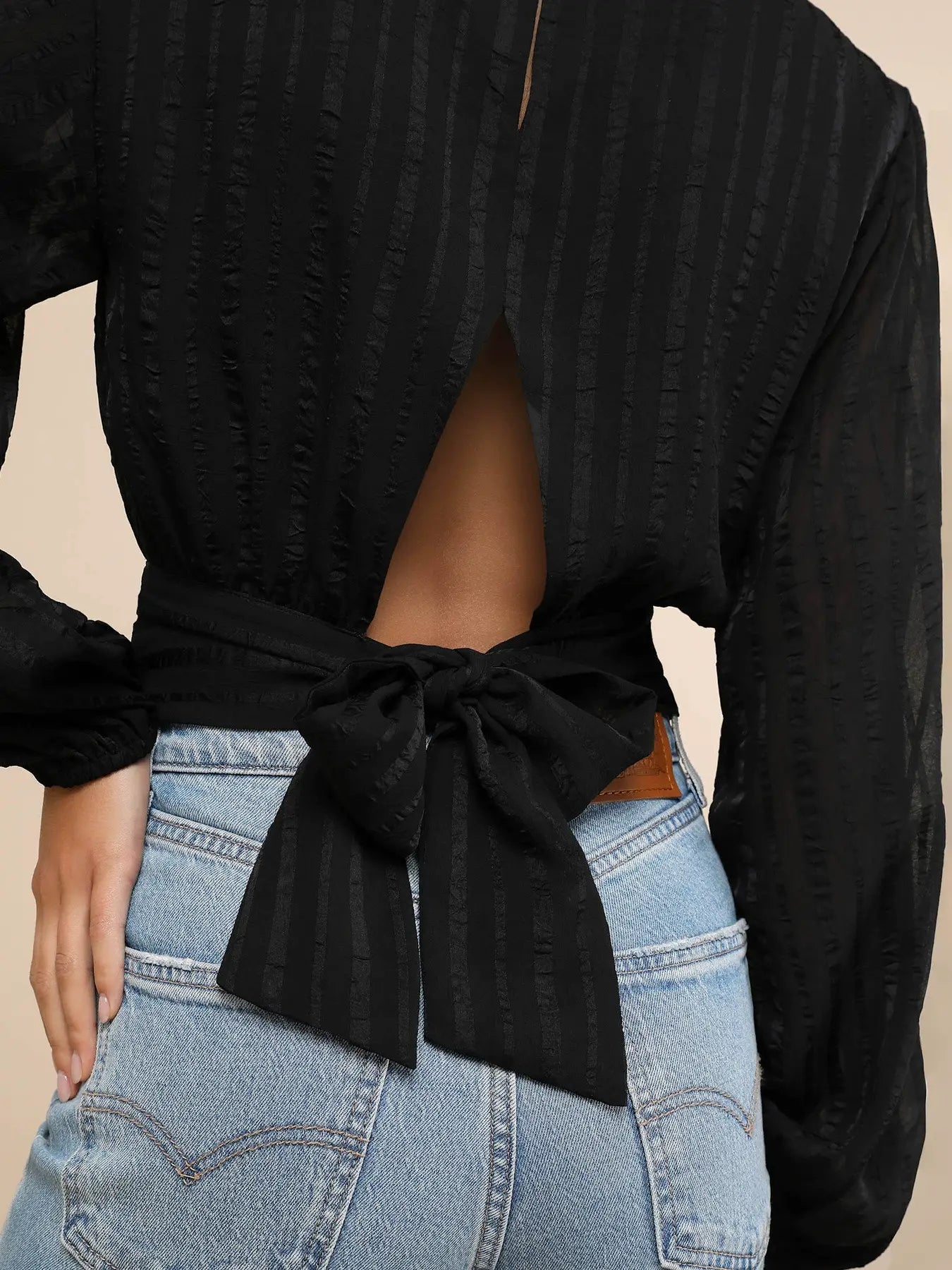 STRIPED JACQUARD CHIFFON ROUND NECK PULLOVER