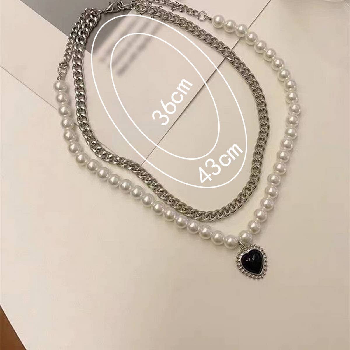 TEMPERAMENT EXAGGERATED HEART PENDANT NECKLACE