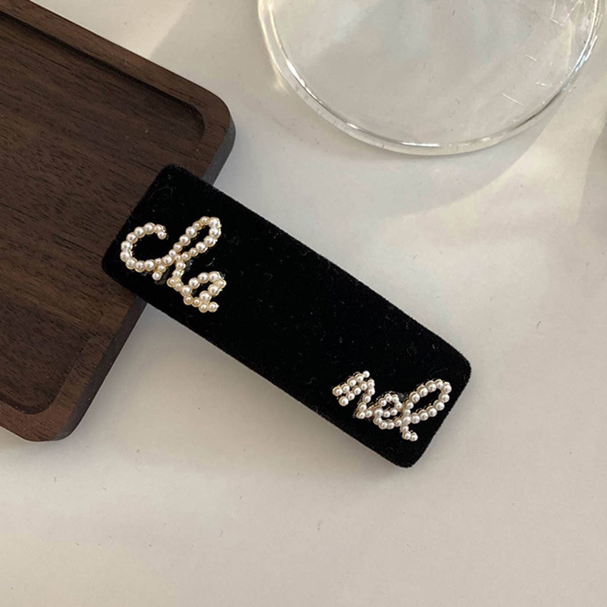 CAMELLIA PEARL BLACK SMALL FRAGRANCE HAIR CLIP