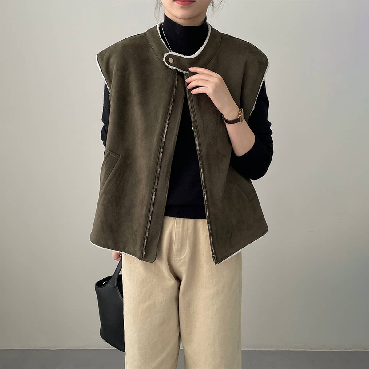 Suede lamb wool patchwork vest