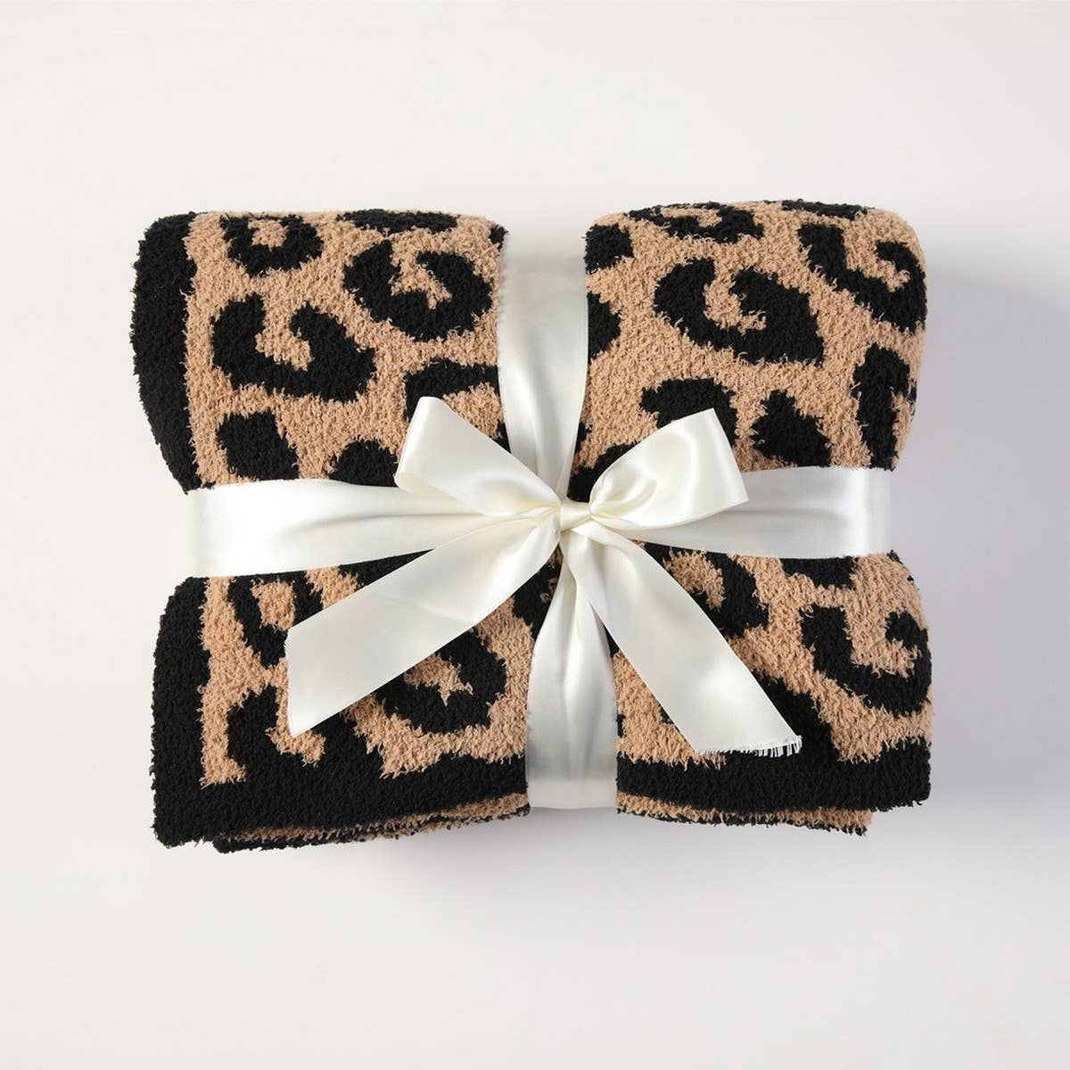 KNITTED LEOPARD PRINT LIGHTWEIGHT SOFA BLANKET