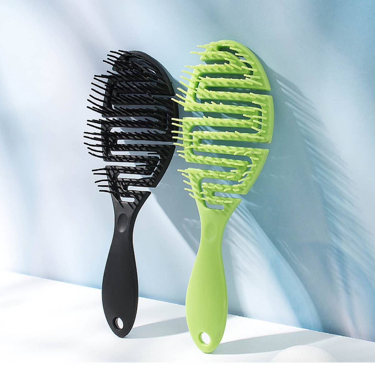 WOMEN AIR CUSHION HOLLOW MASSAGE COMB