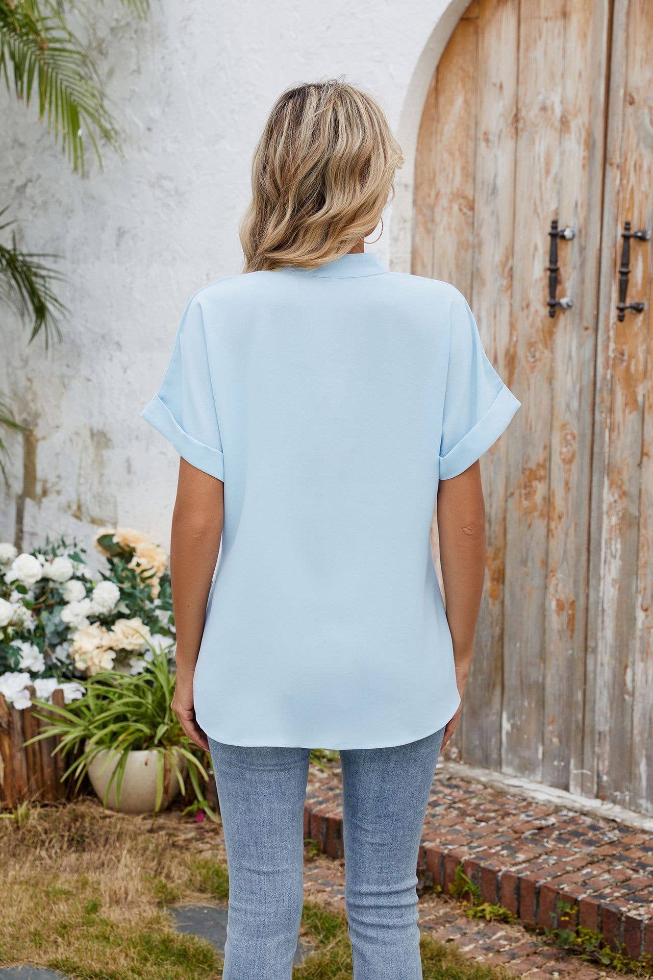 Solid color V-neck short sleeve button chiffon