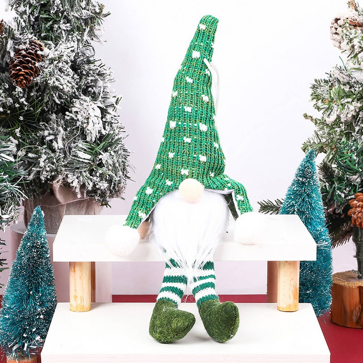 CHRISTMAS DECORATION FOREST OLD MAN FIGURINE