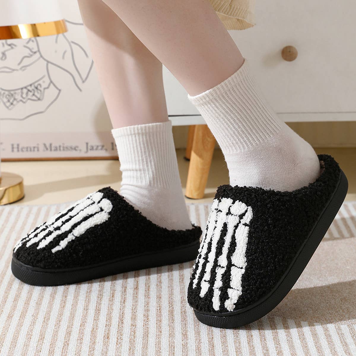 HALLOWEEN SKELETON HAND COTTON SLIPPERS