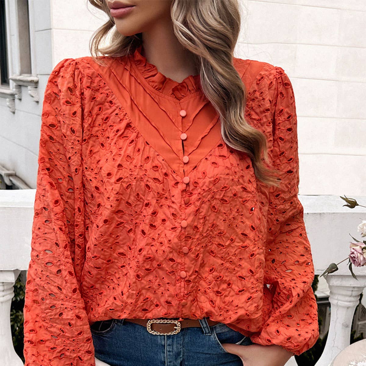 Temperament hollow embroidery long sleeve top