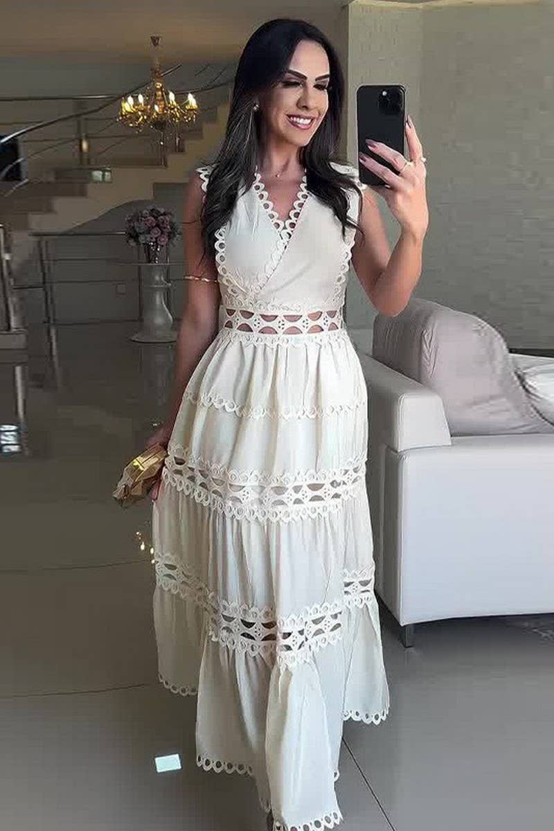 CWDMD5458_V-NECK HOLLOW EMBROIDERED SLEEVELESS MAXI DRESS