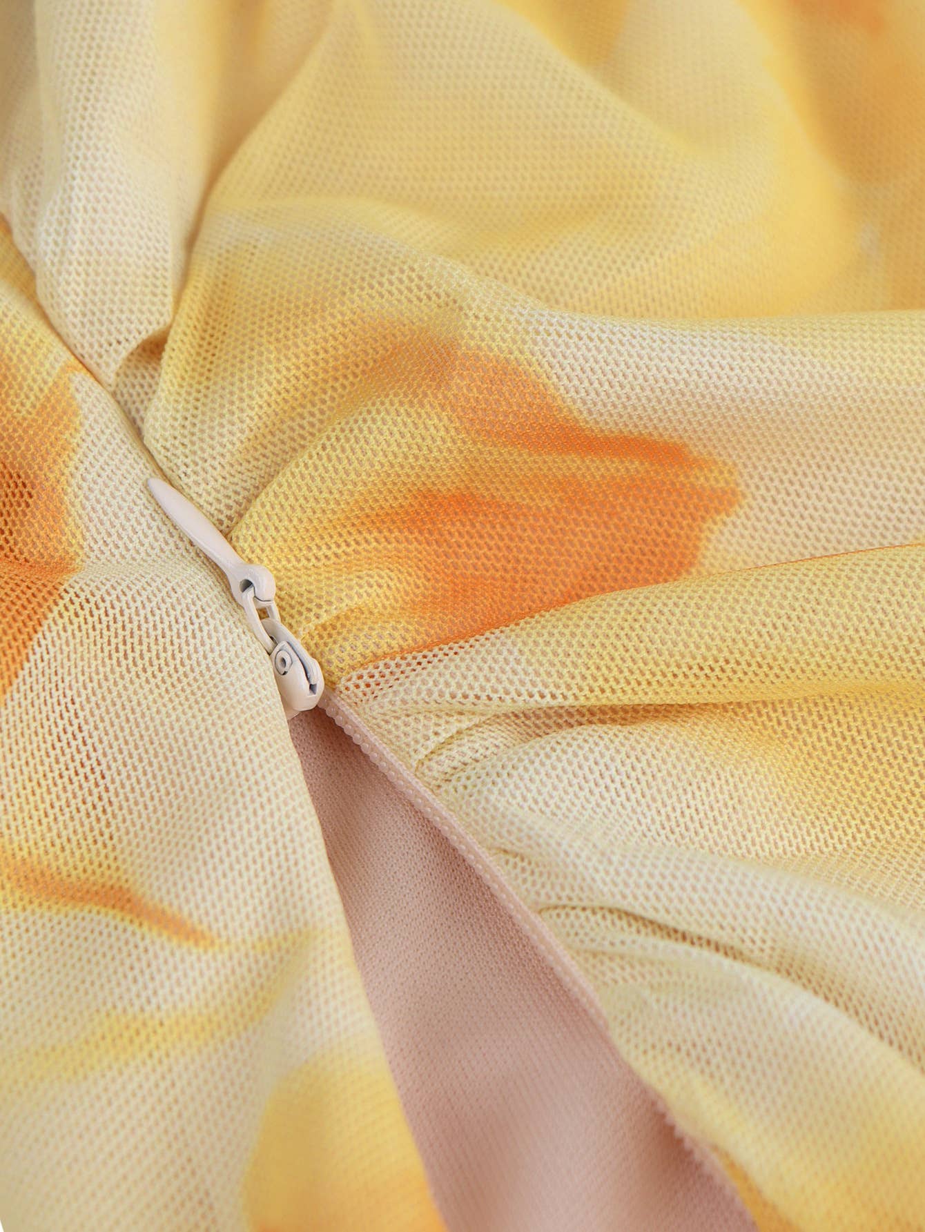 Stylish French retro sleeveless hip-hugging dress