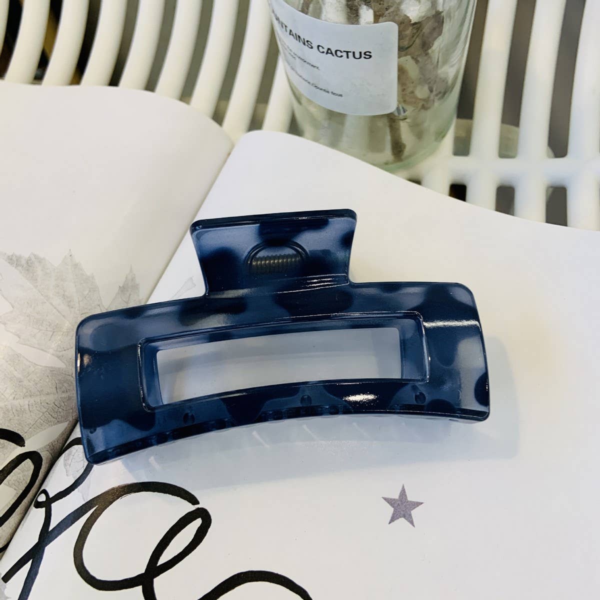 CWAHA1557_4.13"SIMPLE RECTANGLE HAIR CLAW CLIP