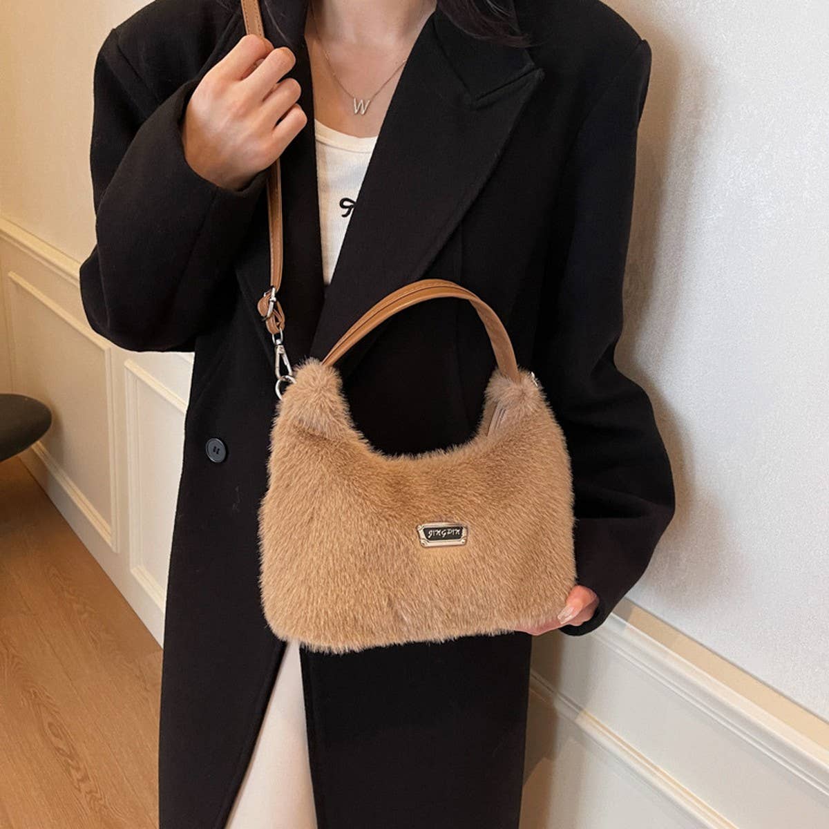 WINTER FAUX MINK FUR SINGLE SHOULDER PLUSH BAG_CWAB3946
