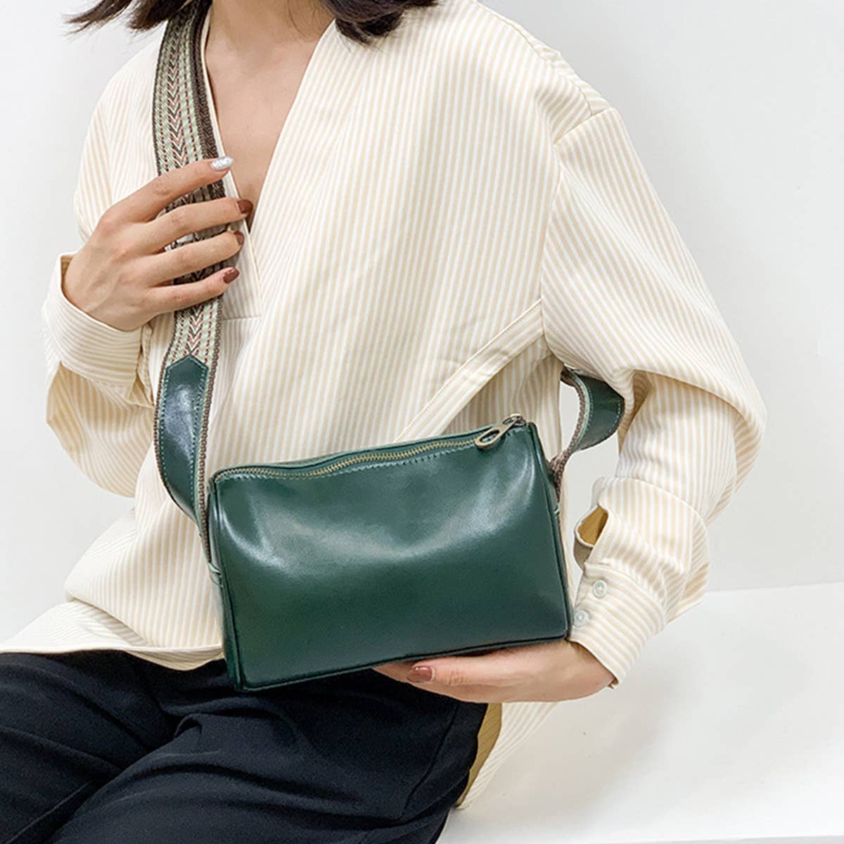 RETRO HIGH END SHOULDER CROSSBODY BAG_CWAB1812