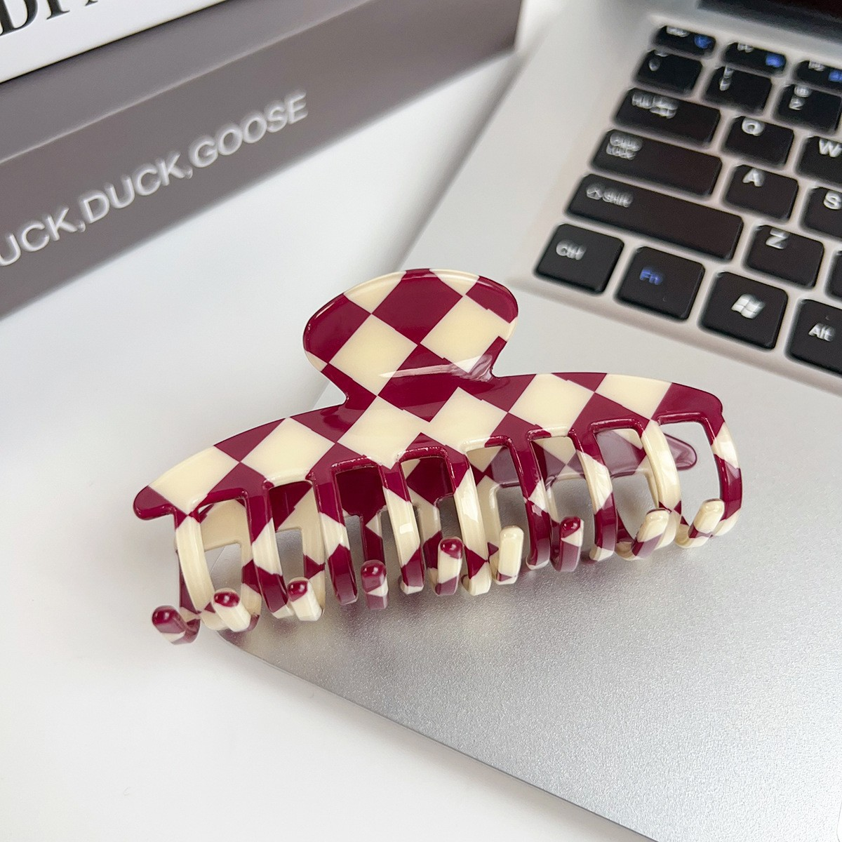 Checkerboard Hair Claw ??Candy Color Acetate Look_CWAHA0395