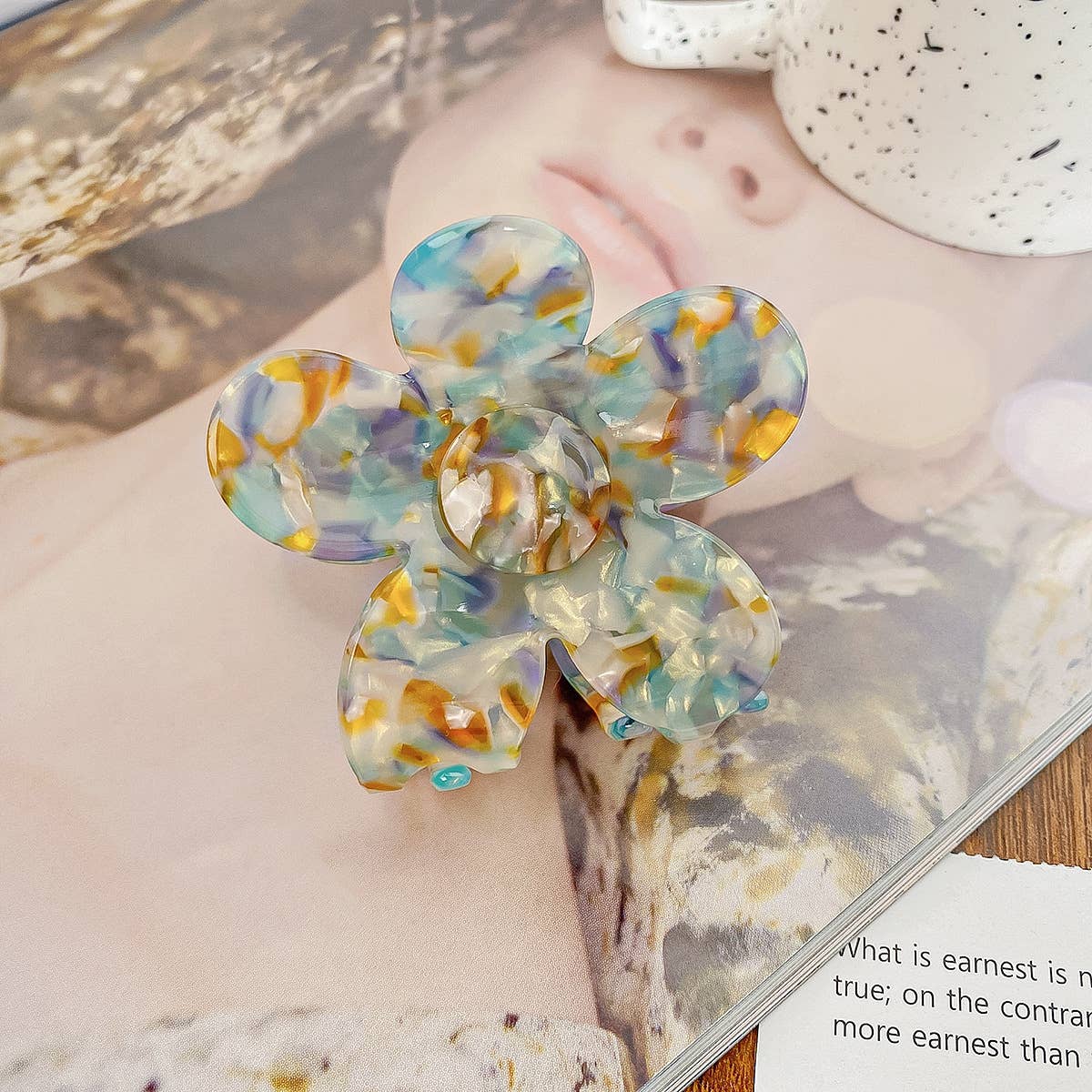 Acetic acid board flower grab elegant hair grab