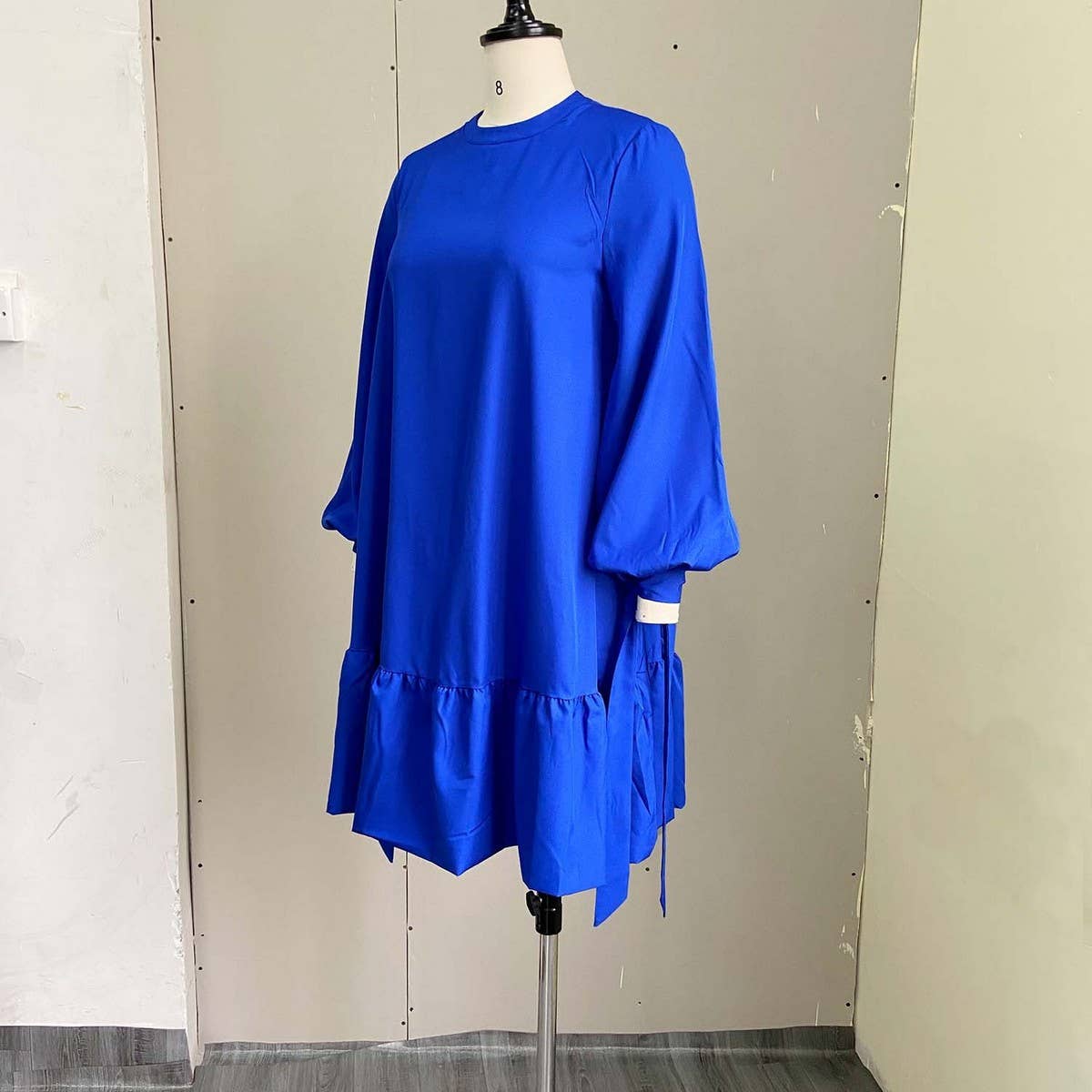 LOOSE SOLID COLOR PUFF SLEEVES PLUS SIZE DRESS