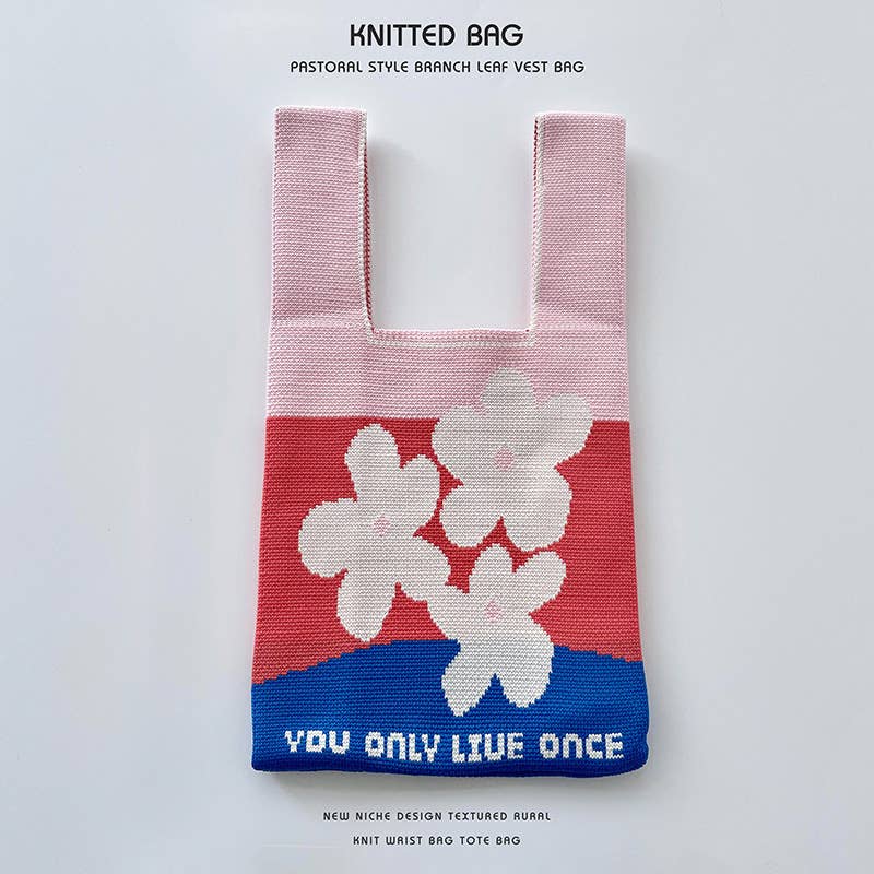 Heart-shaped color-blocked knitted handbag