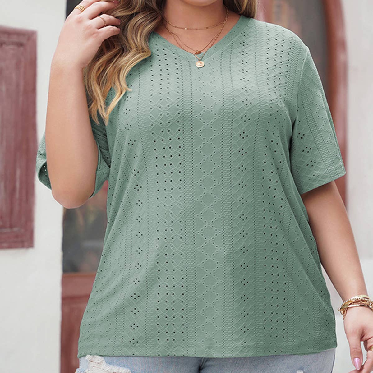 SOLID COLOR V NECK HOLLOW OUT PULLOVER TOP_CWTSTS0360