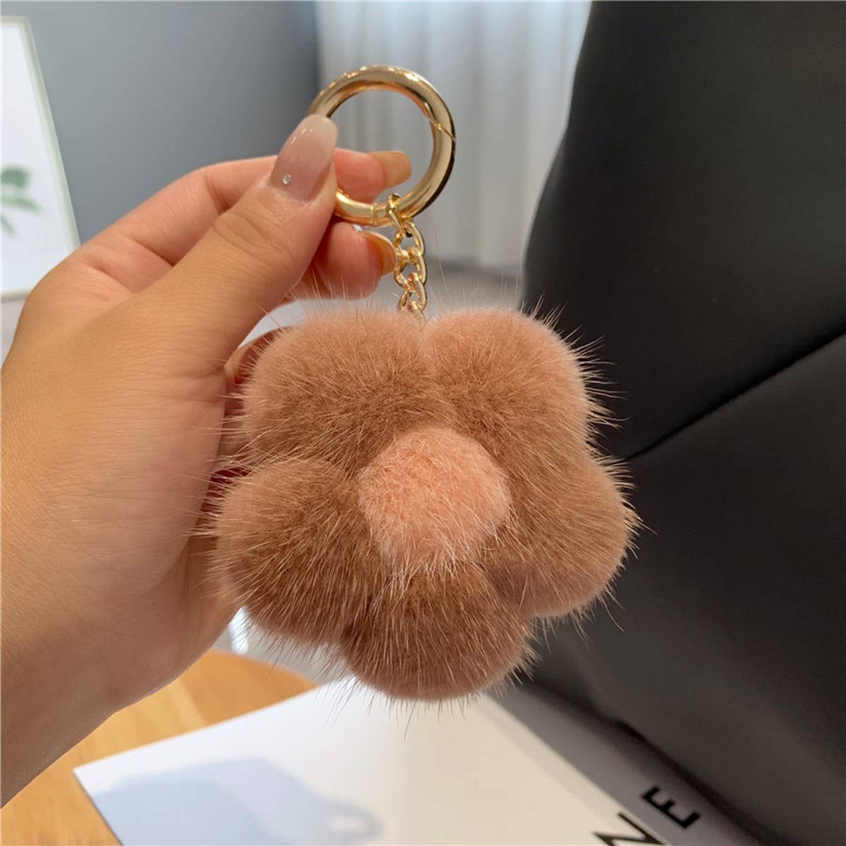 CUTE PLUSH FLOWER CAR KEYCHAIN BAG PENDANT