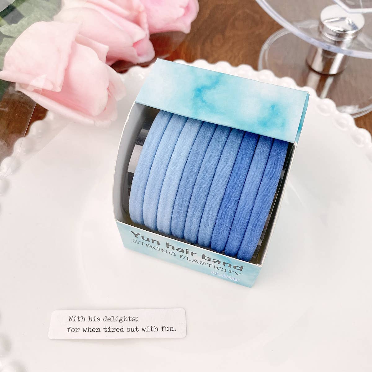 9 boxes of candy-colored seamless towel rings