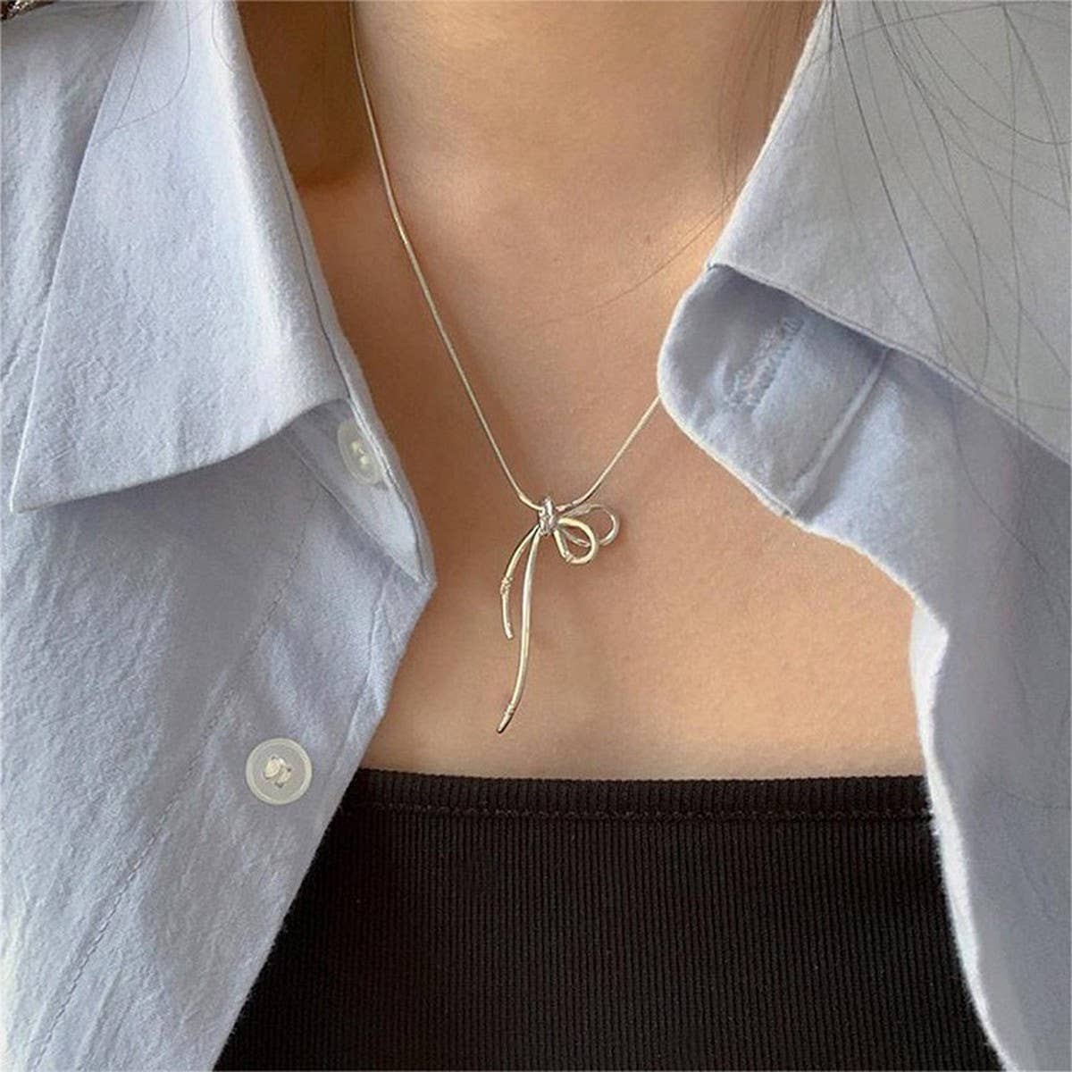 GIRLY LIGHT LUXURY RIBBON BOW NECKLACE FOR WOMEN