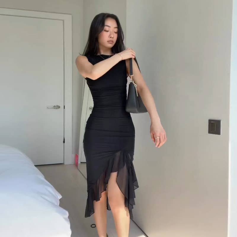 FASHION PURE SLEEVELESS SLIMMING HALTER DRESS