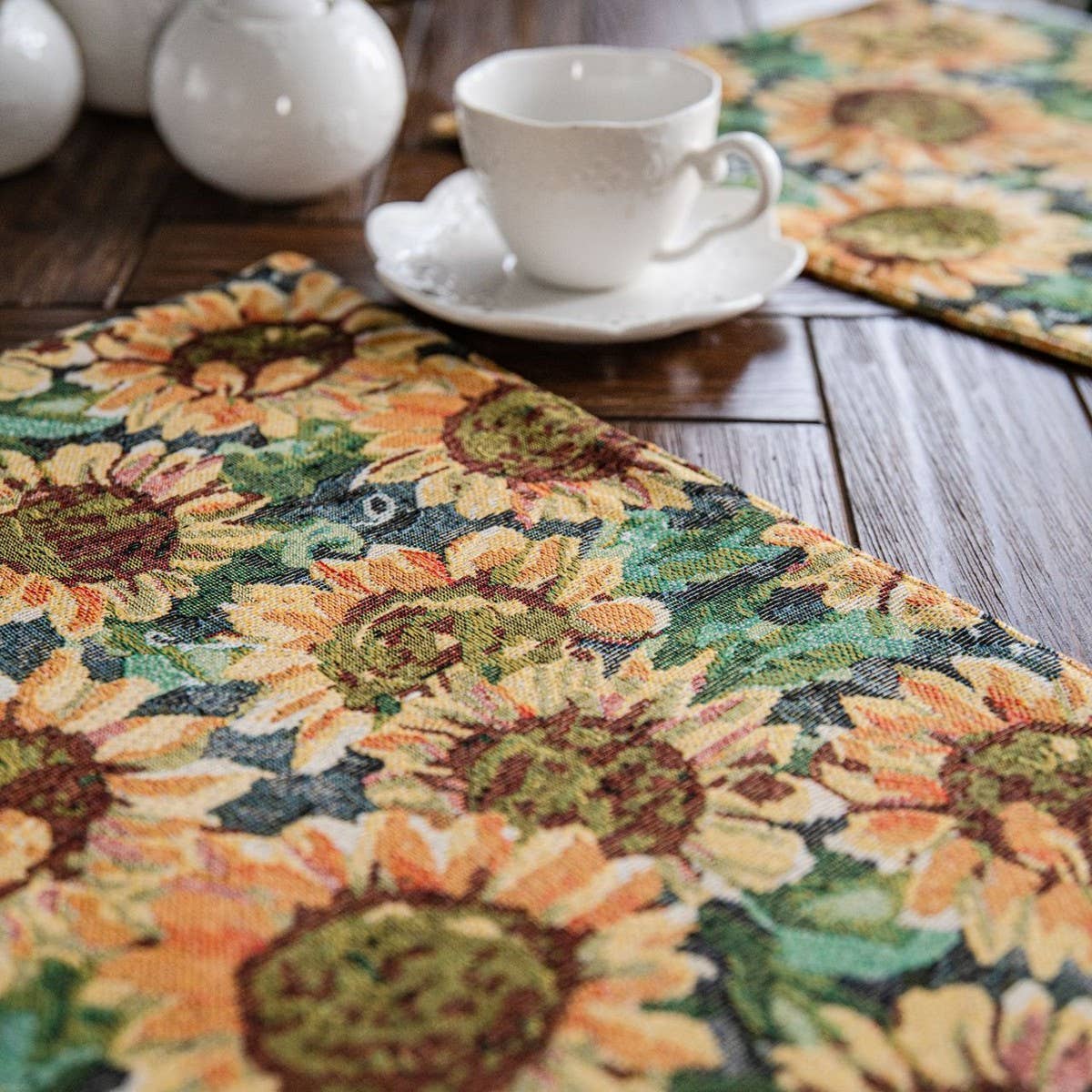 AMERICAN COUNTRY SUNFLOWER JACQUARD TABLECLOTH_CWMM0996