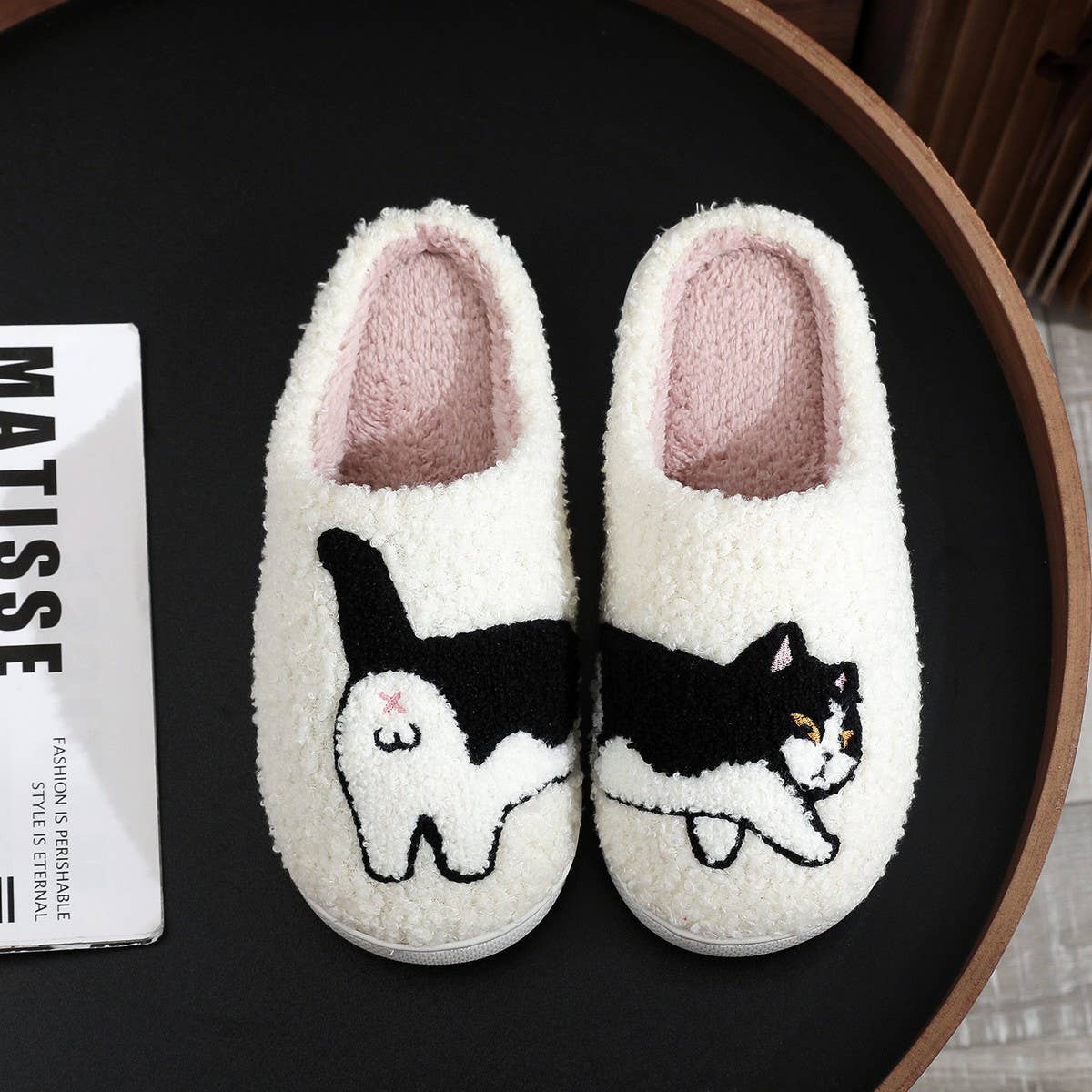 FUNNY EGG CAT EMBROIDERED COTTON SLIPPERS