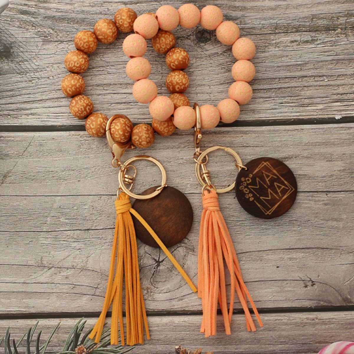 LEOPARD PATTERN WOODEN BEAD BRACELET KEYCHAIN