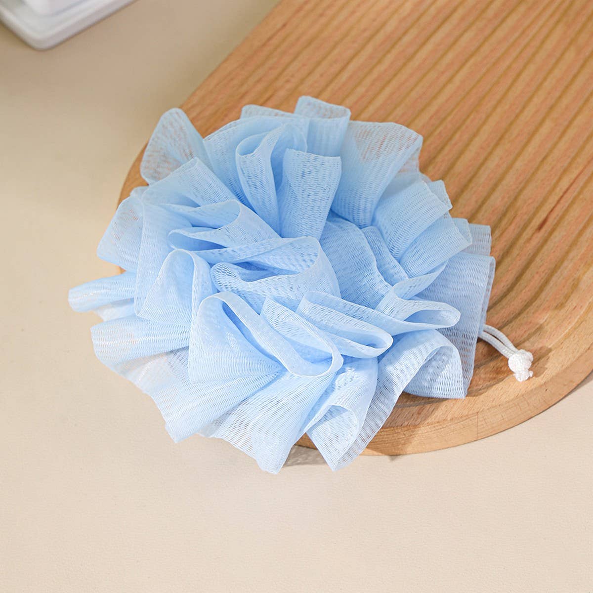 BATH POUF CAN HOLD SOAP AND BUBBLE BATH BALLS_CWMM3364