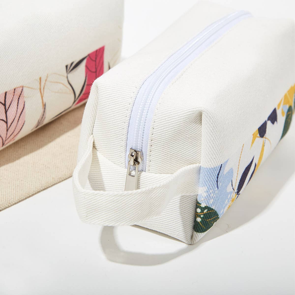 PRINTED WASH BAG CANVAS MAKEUP BAG_CWAB1442