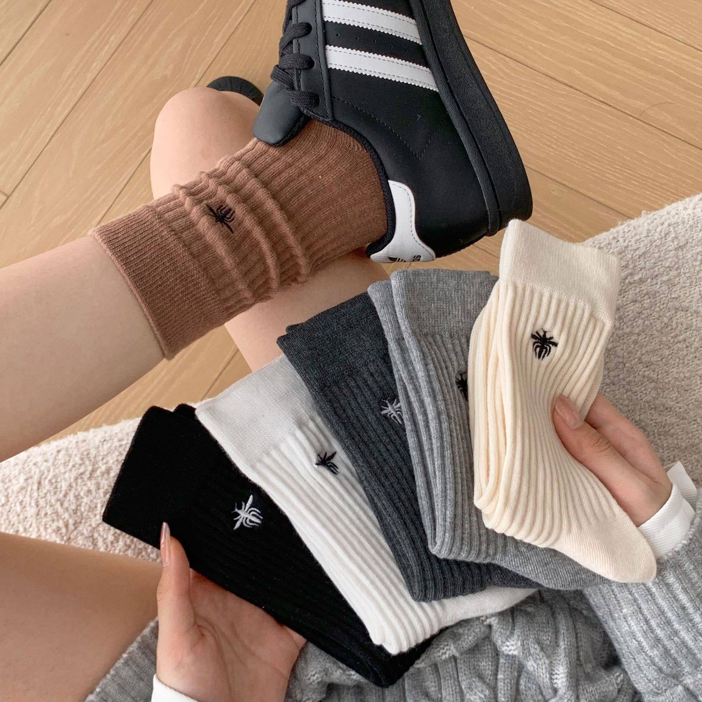 Leisure Bee Embroidery Crew Socks For Women