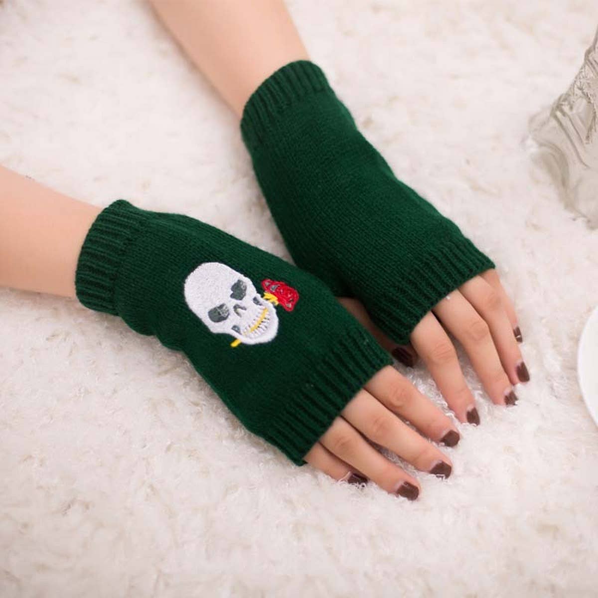 CWAG00534_HALLOWEEN EMBROIDERED FINGERLESS GLOVES