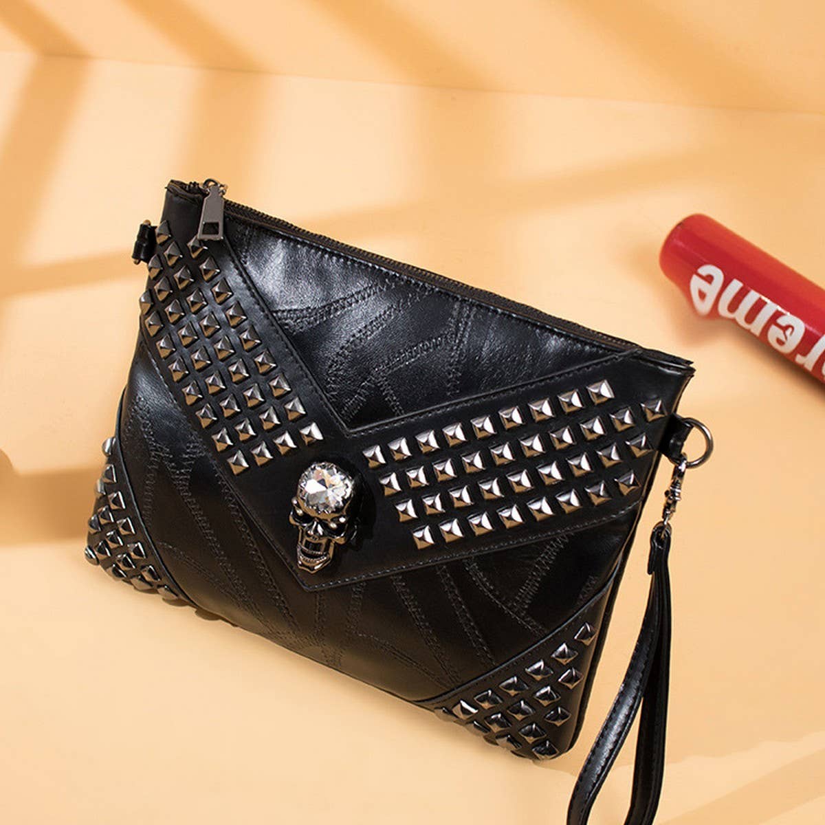 SKULL RIVET LARGE CAPACITY CLIP BAG CLUTCH BAG_CWAB1470