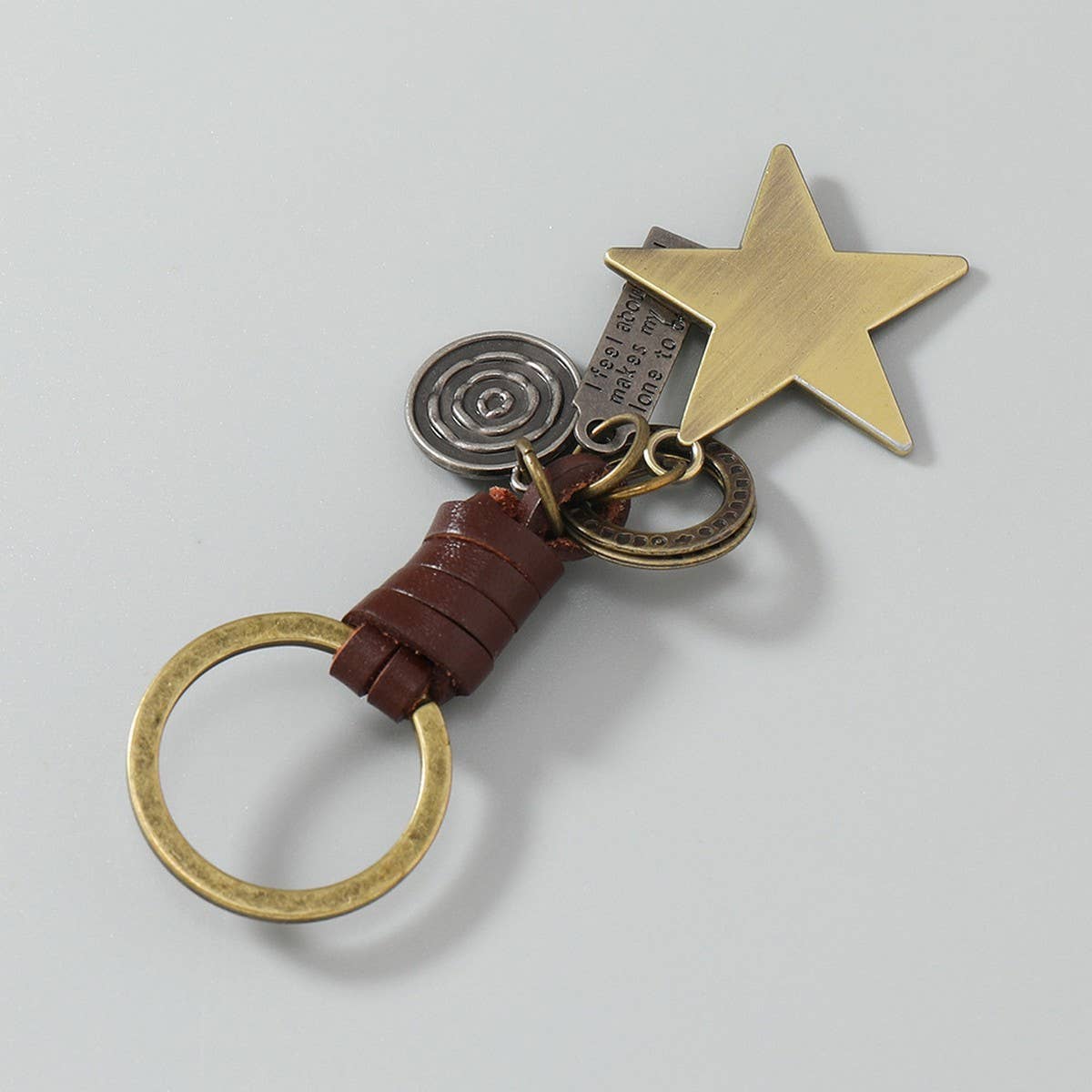 CREATIVE FIVE-POINTED STAR PENDANT KEYCHAIN