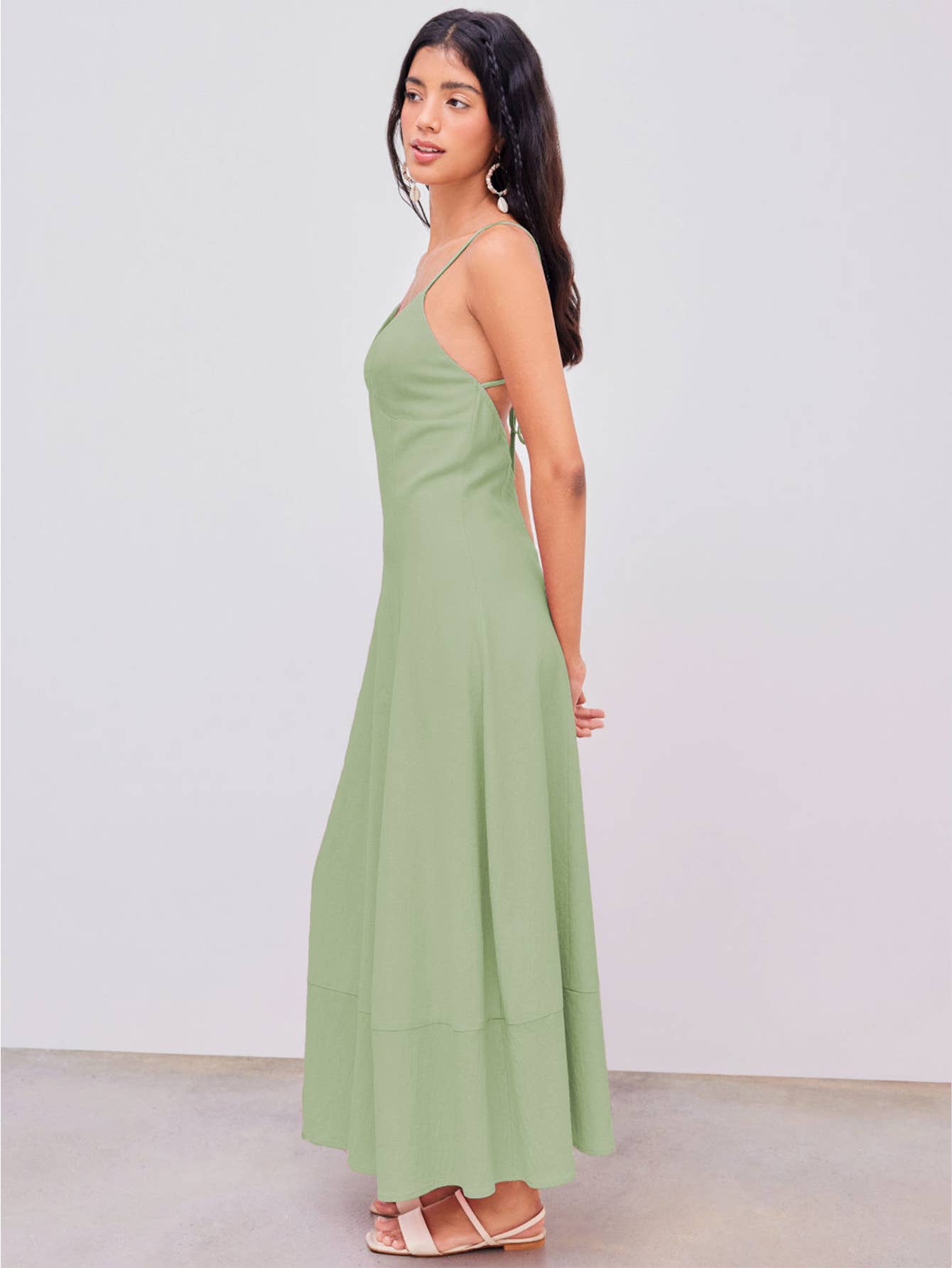Slimming, waist-cinching elegant A-line dress