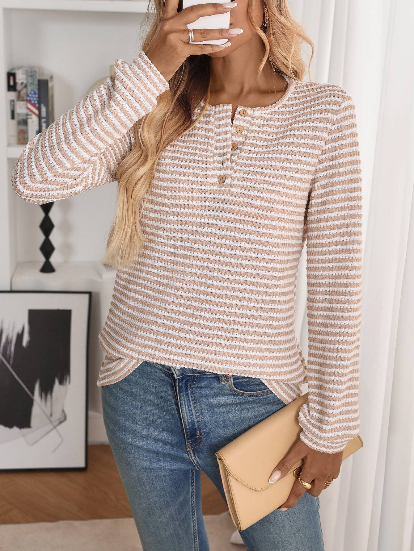 Teak casual button round-neck T-shirt