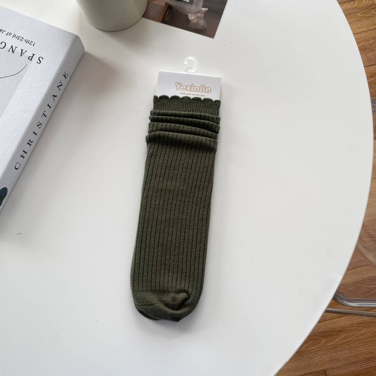 WOMEN'S SOLID COLOR CASHMERE LACE MID-CALF SOCKS