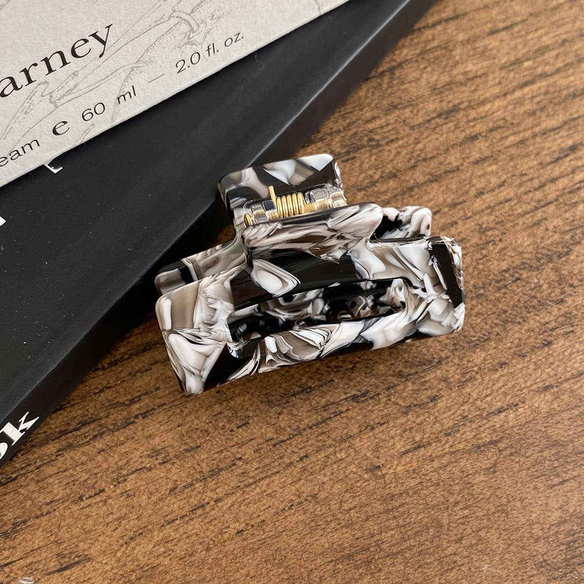 Rectangular Vintage INS Style Medium Hair Clip_CWAHA5749