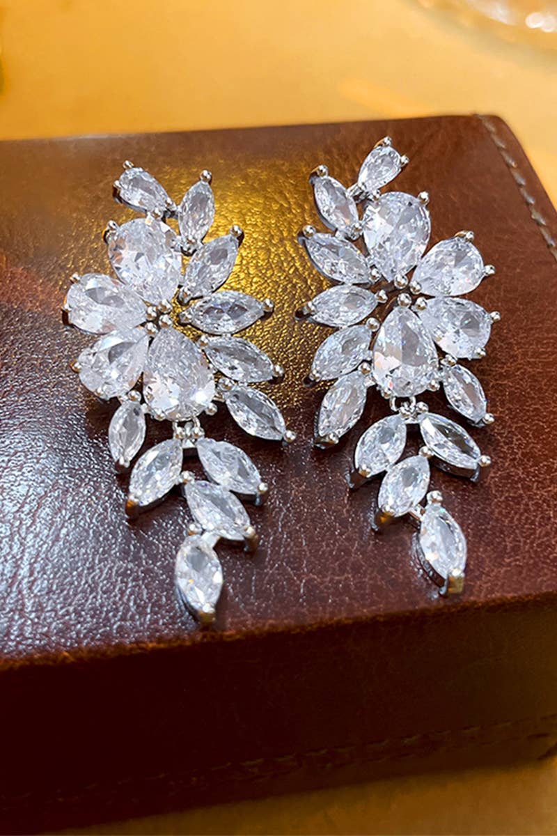 BEADS CHANDELIER DROP EARRINGS_CWAJE0292