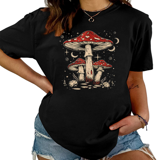 Playful Red Mushroom Print Women's Base Tee_CWTTS1510