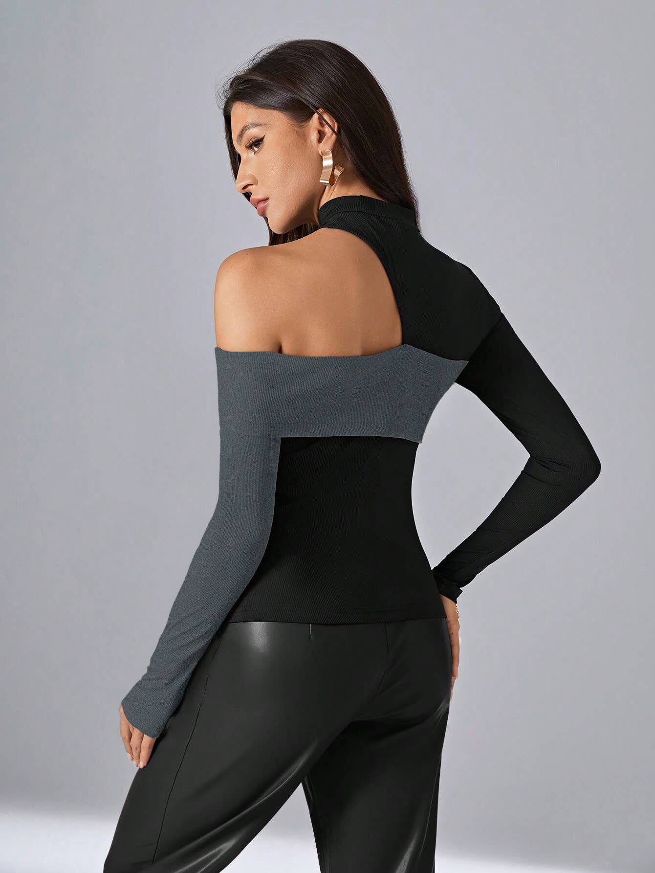 IRREGULAR COLOR CONTRAST DESIGN SENSE TOP