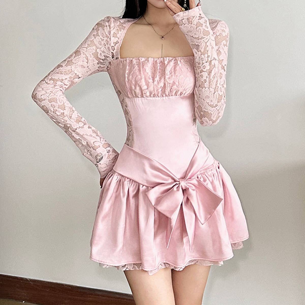 LACE PATCHWORK PLEATED BOW SQUARE COLLAR DRESS
